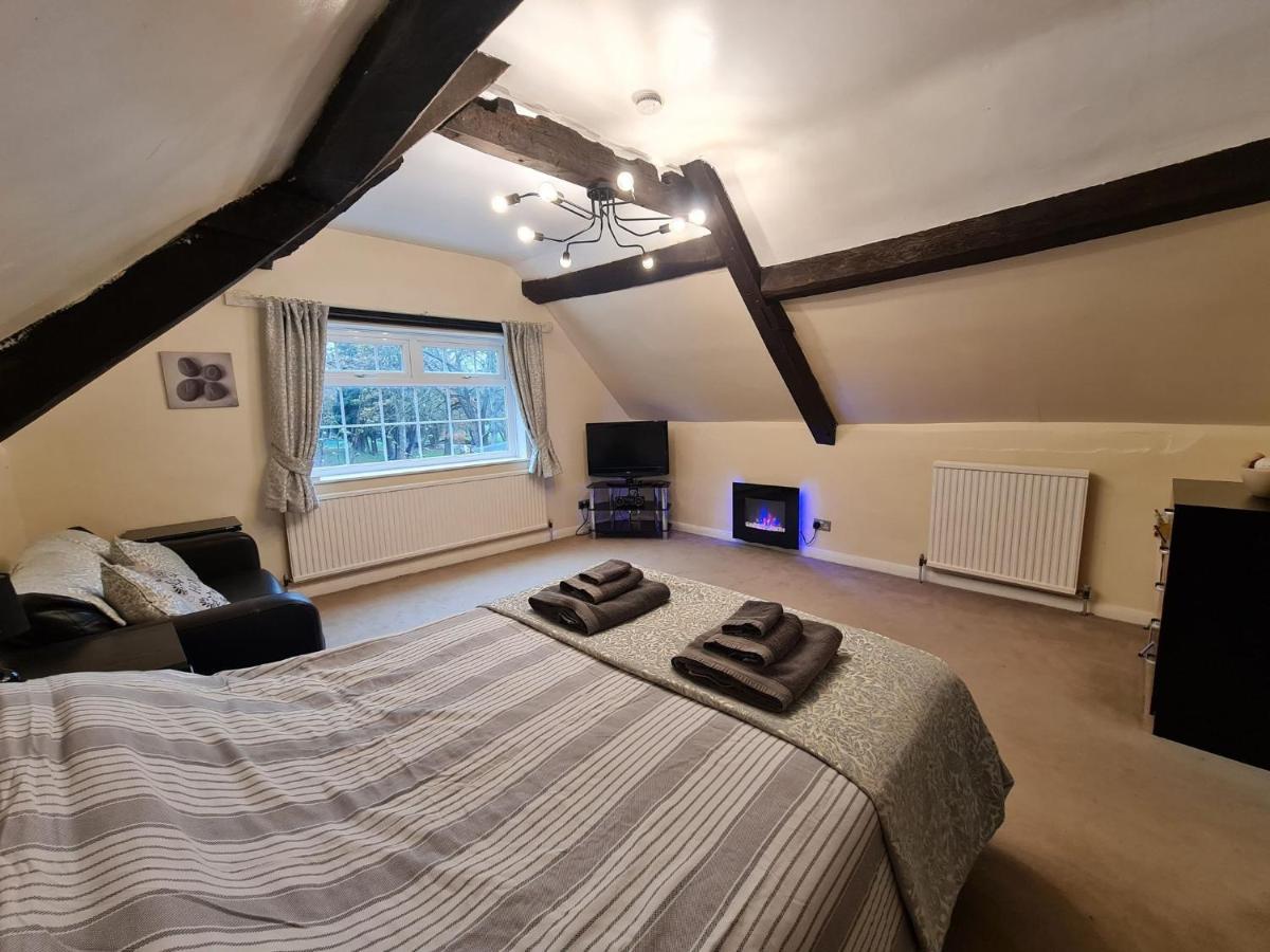 17Th-Century One Bed Studio With Parking & Garden! Elkesley Eksteriør billede