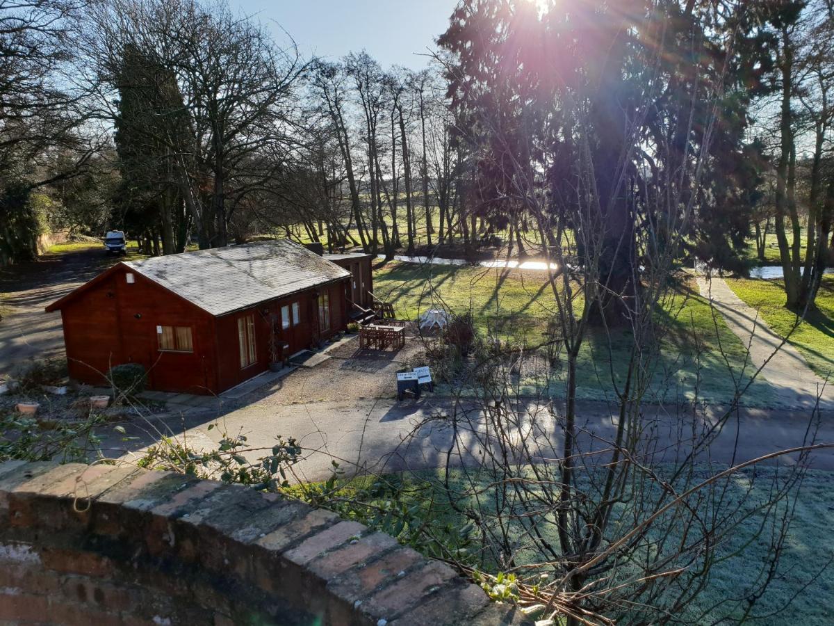17Th-Century One Bed Studio With Parking & Garden! Elkesley Eksteriør billede
