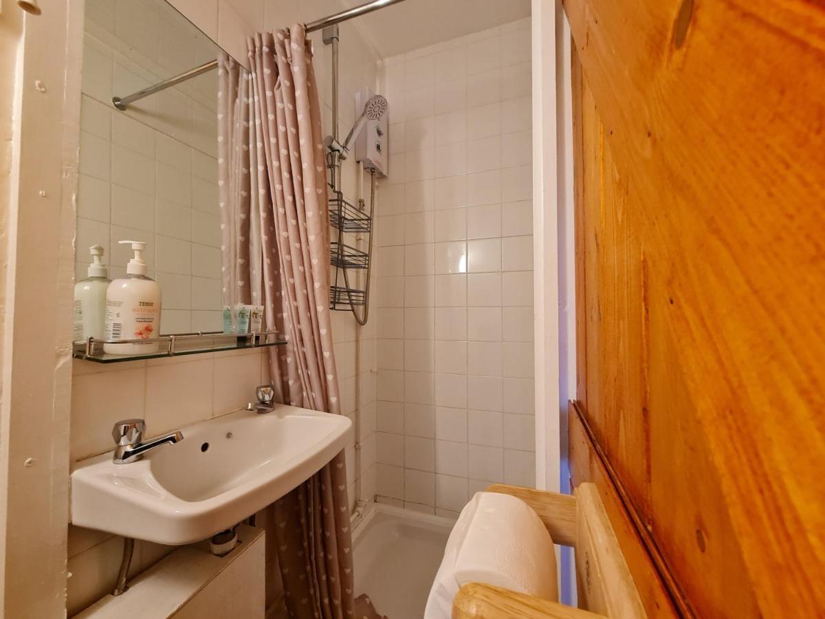 17Th-Century One Bed Studio With Parking & Garden! Elkesley Eksteriør billede